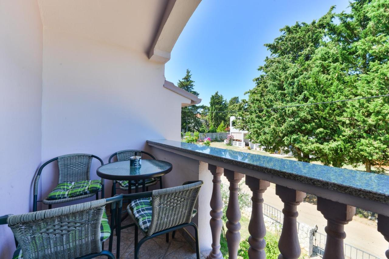 Family Friendly Apartments With A Swimming Pool Zadar - 18098 Екстериор снимка